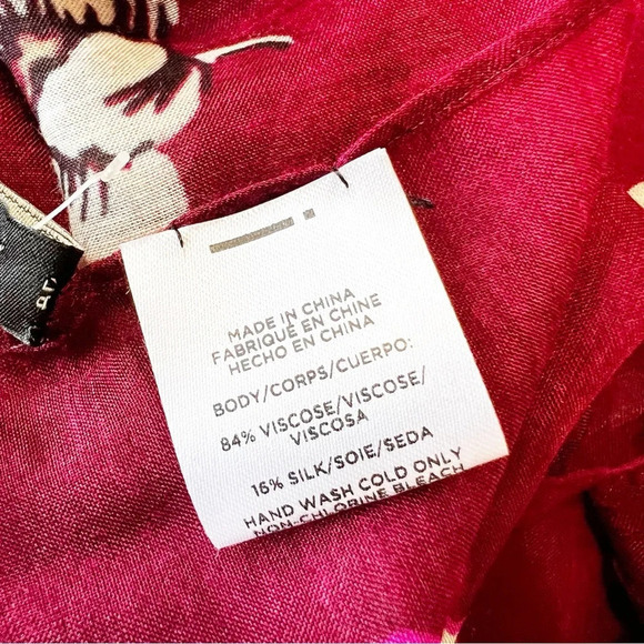 Ann Taylor Burgundy‎ Floral Silk Blend Rectangle Scarf Neck Wrap Purse Tie NWOT - Picture 6 of 9